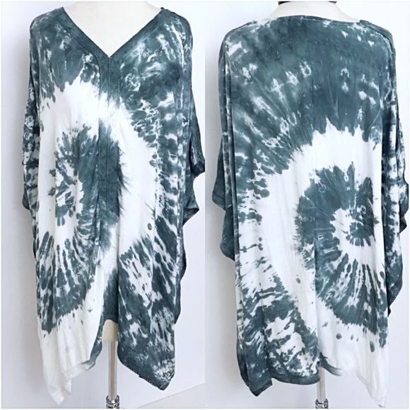 Tie Dye Flowy Flattering Tunic Top Sold - Picture 7 of 8